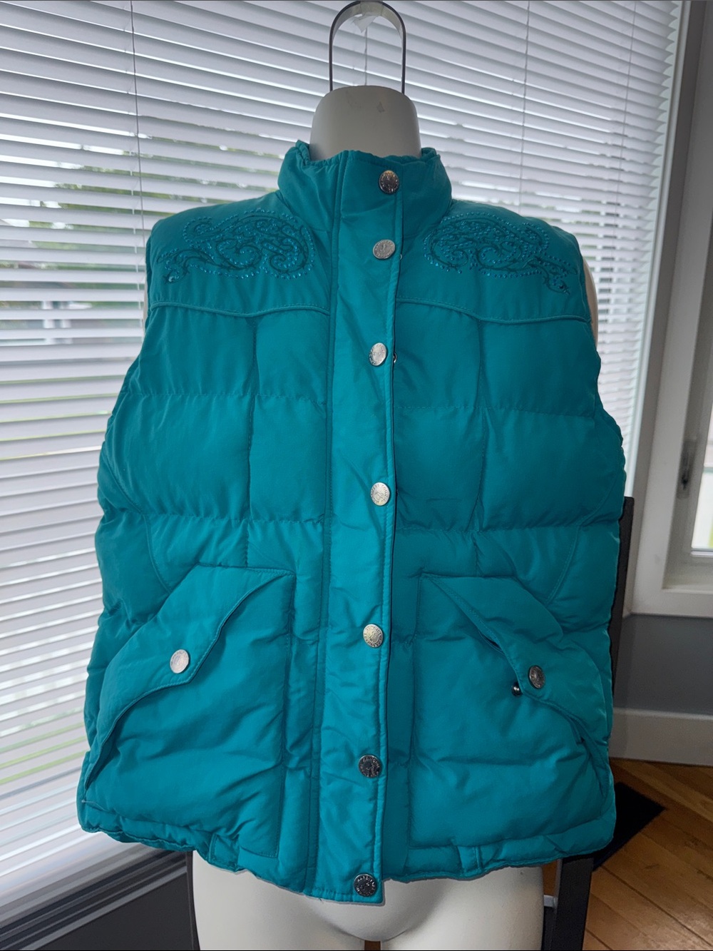 Cowgirl Hardware Blue Bedazzled Puffy Vest Size S